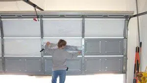 Master Garage Door Service Glendale, AZ 623-295-3085 - over-cont-gdr-17m