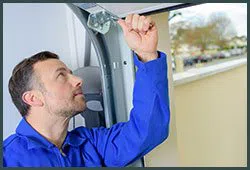 Master Garage Door Service Glendale, AZ 623-295-3085 - sid-ser-rep-gr-17m